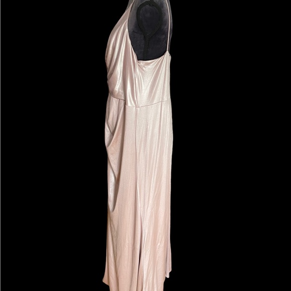 ADRIANNA PAPPEL Plus Size Metallic Formal Dress Size 20 - Picture 3 of 7